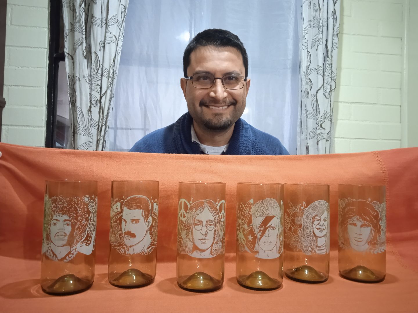 Customer photo review of Vasos Rockstar Juego de 6 Vasos