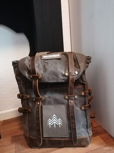 Customer photo review of Rucksack Mit Patch / Olivgrau (🌲)