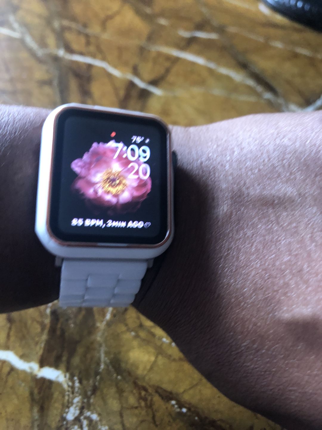 Customer photo review of Kleio Ceramic Band (2 Colours)