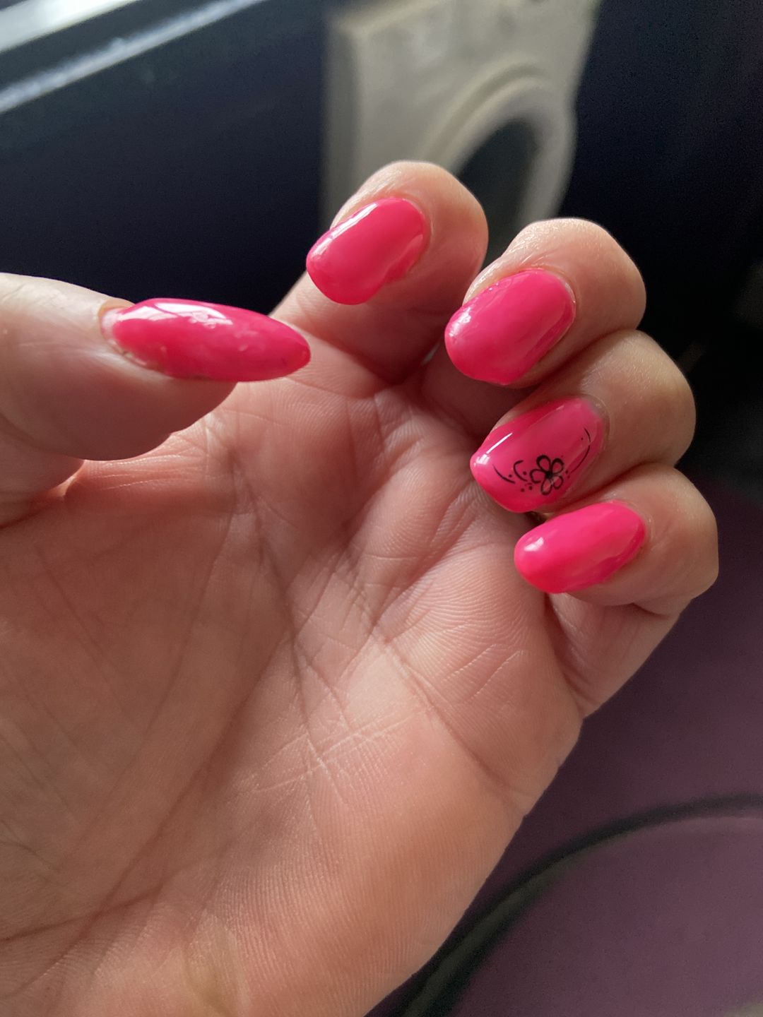 Customer photo review of Semilac 517 Neon Pink UV Gel Polish 7ml