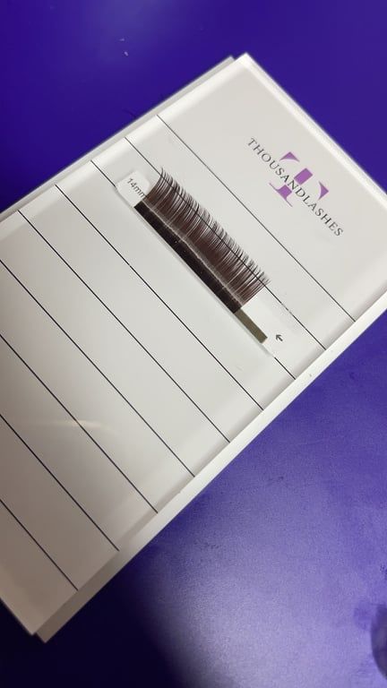 Customer photo review of 0.05 CASHMERE NOIR COLLECTION VOLUME LASHES SINGLE LENGTH 8-18MM