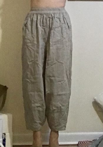 Mary B. review of Casual wild leg linen pants with elastic waist A007 image 1 out of 1