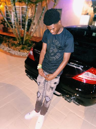 Customer photo review of ZCL No Risk No Reward Tee Black - Black (Unisex)