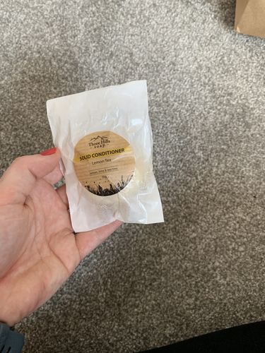 Customer photo review of Solid Conditioner Bar - Lemon Tea