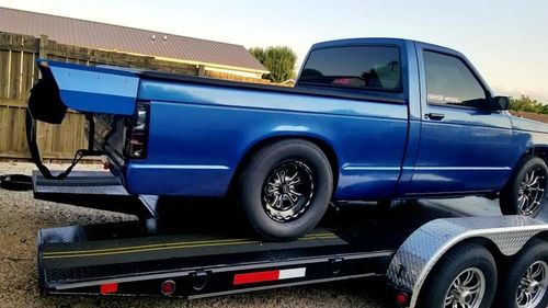 Customer photo review of 1982-1993 1st Gen S10 / Sonoma 15" Strutless Drag Wing