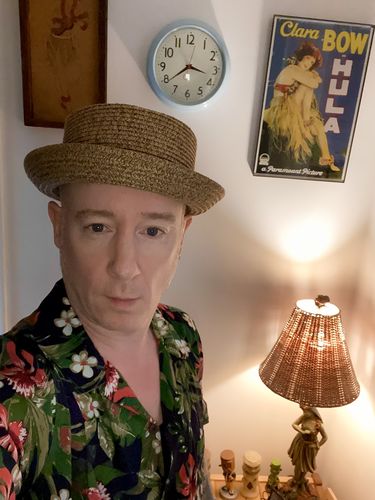 Customer photo review of Tropical Plant & Flowers Pattern Aloha Shirt