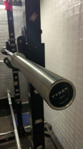 Customer photo review of Tydax 20kg Power Bar - IPF Powerlifting Barbell