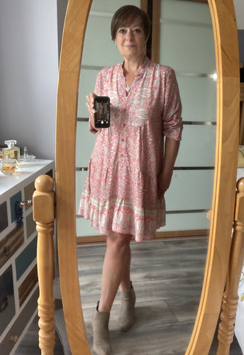 Customer photo review of Ona Coral Paisley Print Smock Dress