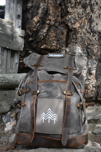 Customer photo review of Rucksack Mit Patch / Olivgrau (🌲)