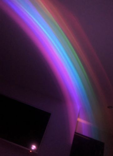 Customer photo review of Vespani Rainbow Projector
