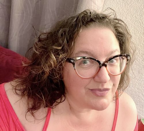 Customer photo review of Curly Hair Wash and Go System with Organic Jojoba Oil for Moisturizing Hair with Lavender Fragrance (Step 1 - 4)