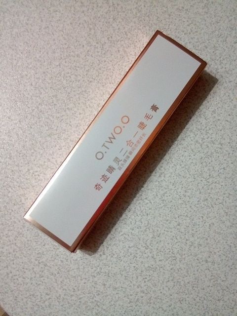 Customer photo review of O.TWO.O 2 IN 1 MIRACLE MASCARA