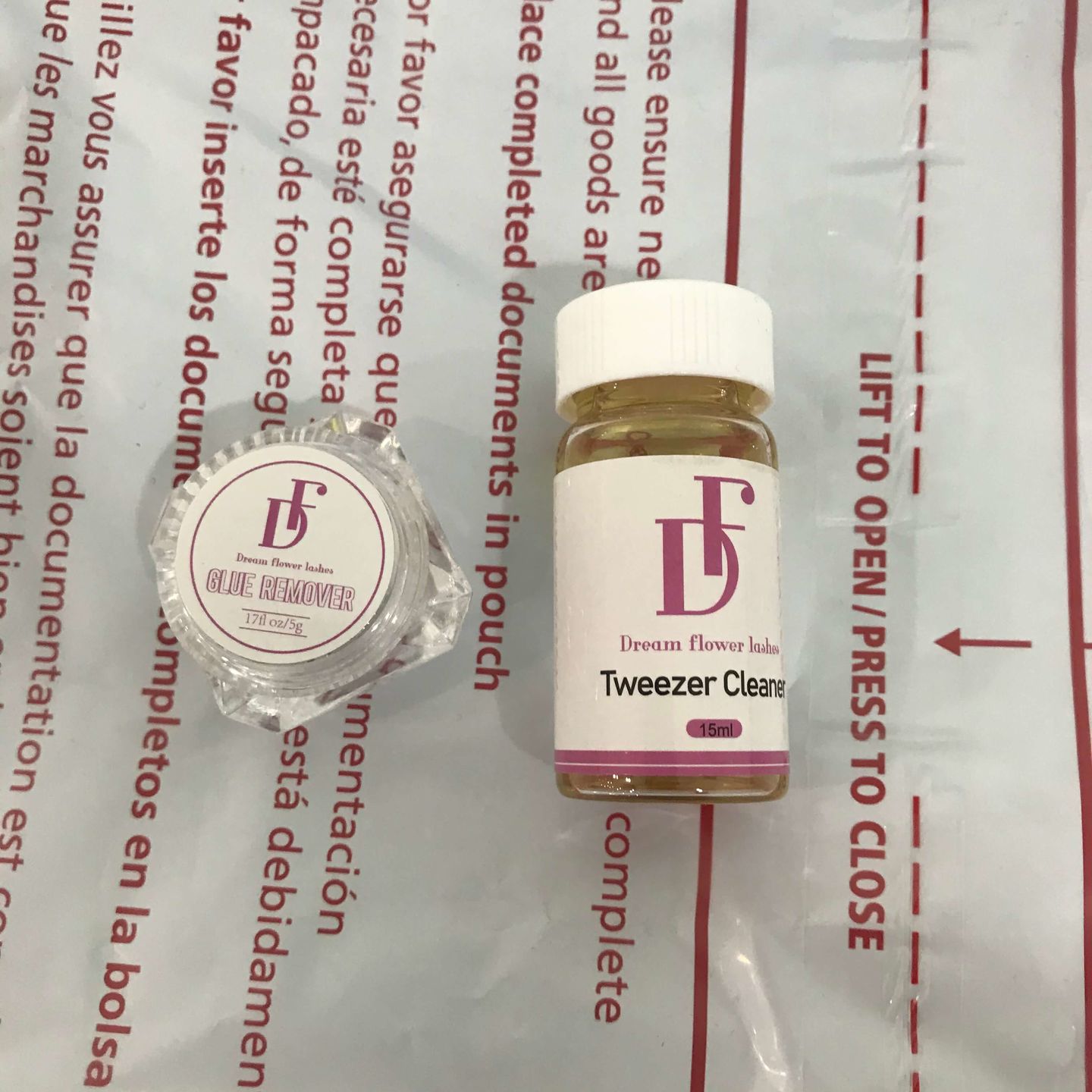 Customer photo review of Lash Tweezers Cleaner