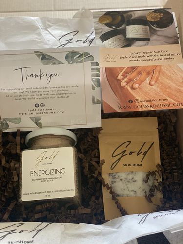 Customer photo review of ENERGIZING Grapefruit Pink Himalayan Salt Body Scrub 12oz