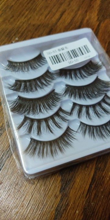 Customer photo review of O.TWO.O 3D MINK EYELASHES