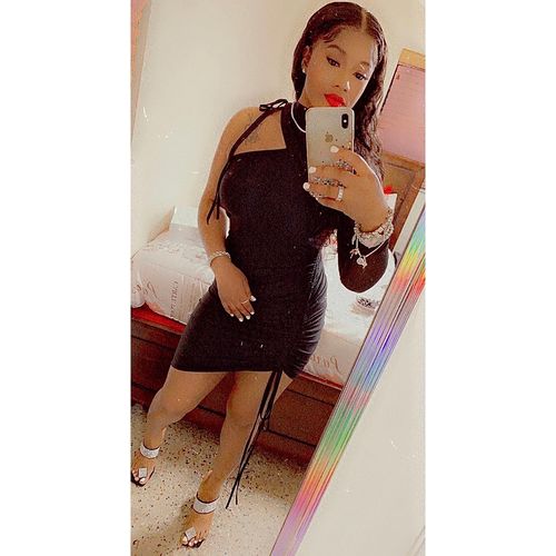 Customer photo review of Solid Color Stylish One Sleeve Irregular Shirred Midi Dress