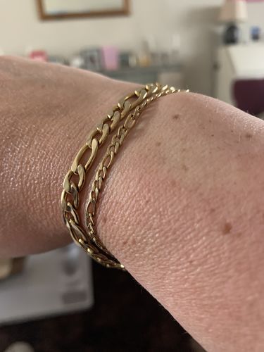 Customer photo review of Figaro bracelet 3mm