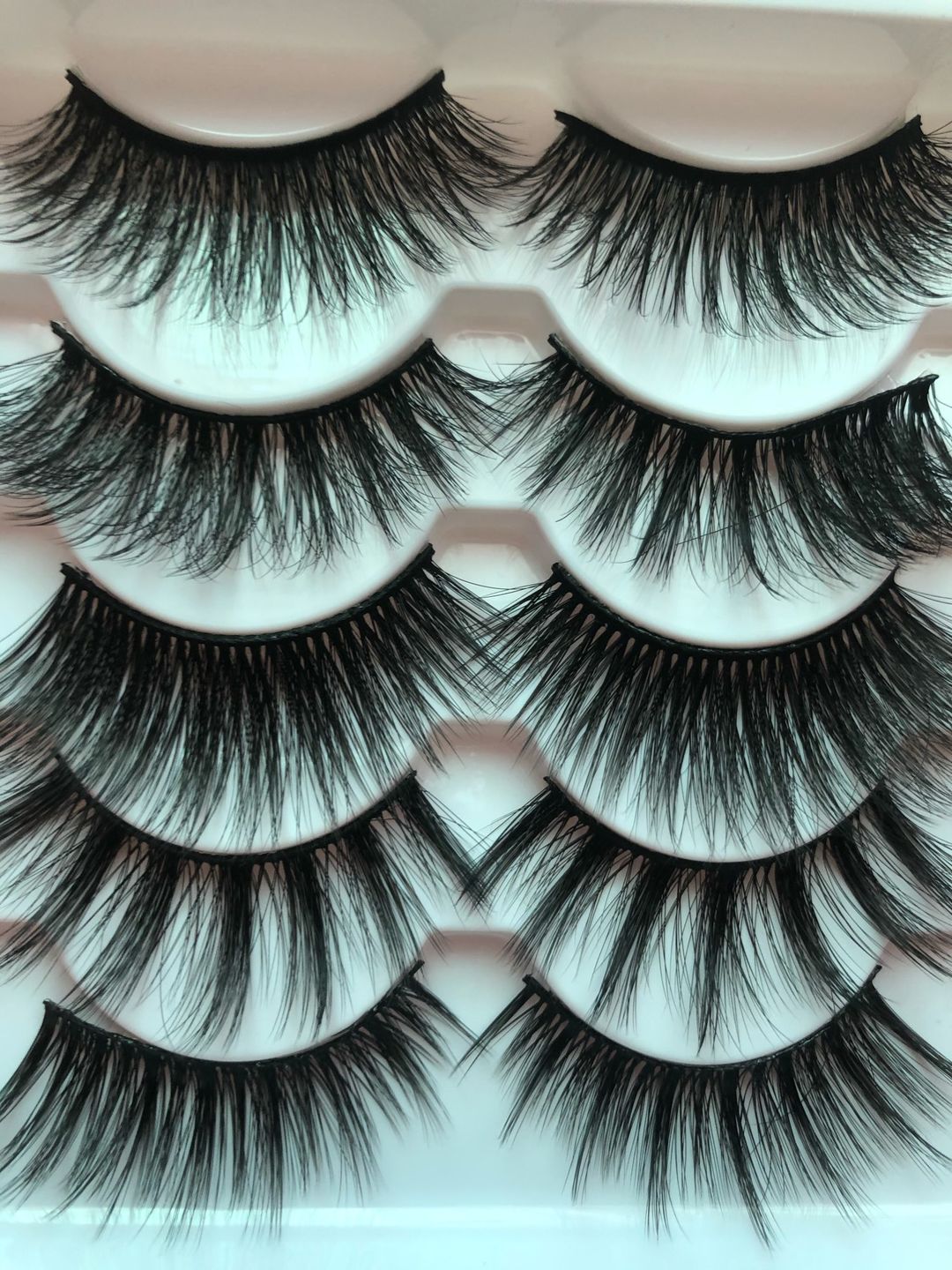 Customer photo review of O.TWO.O 3D MINK EYELASHES