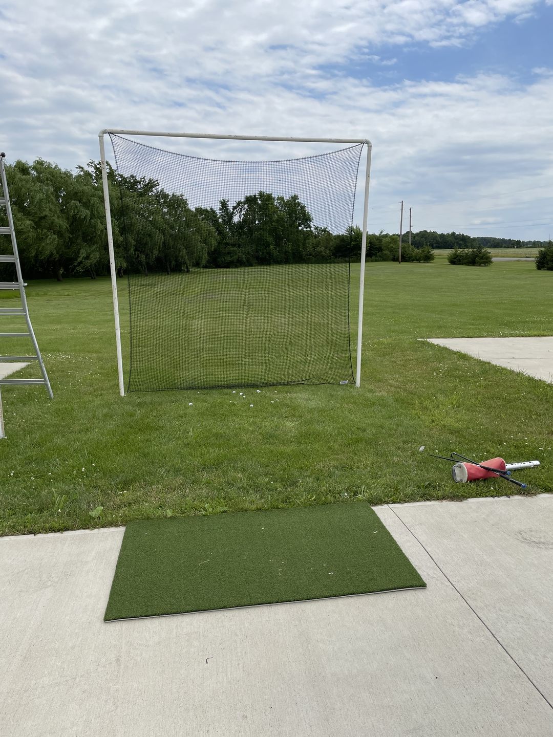 Customer photo review of FairwayHero Golf Mat | Portable Golf Hitting Practice Mat