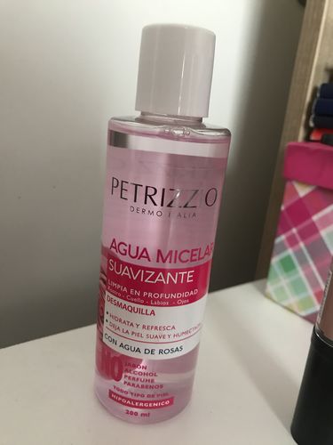 Customer photo review of Petrizzio Agua Micelar De Rosas