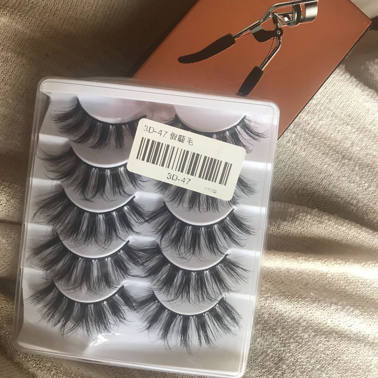 Customer photo review of O.TWO.O 3D MINK EYELASHES