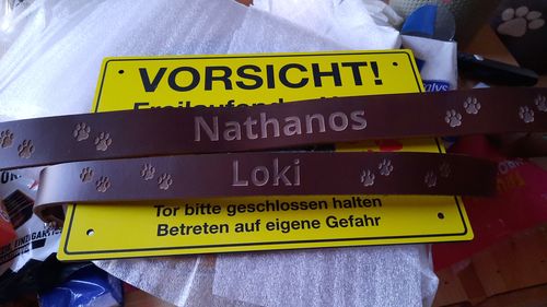 Customer photo review of Leder Hundehalsband Personalisierbar mit Hundename und/oder Telefonnummer
