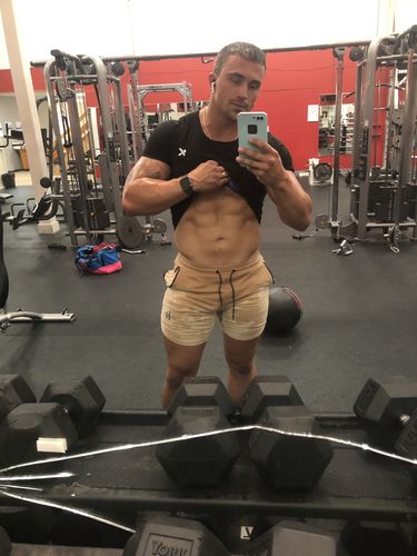 Customer photo review of Men's Heat Trapping T-Shirt