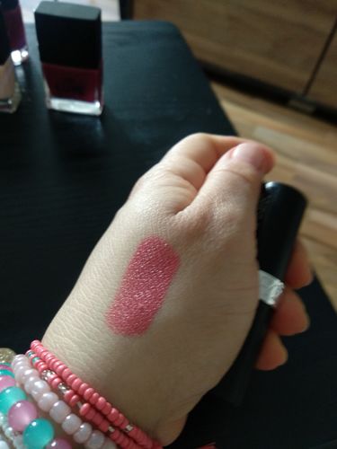Customer photo review of CREAMY LIPSTICK BABY PINK