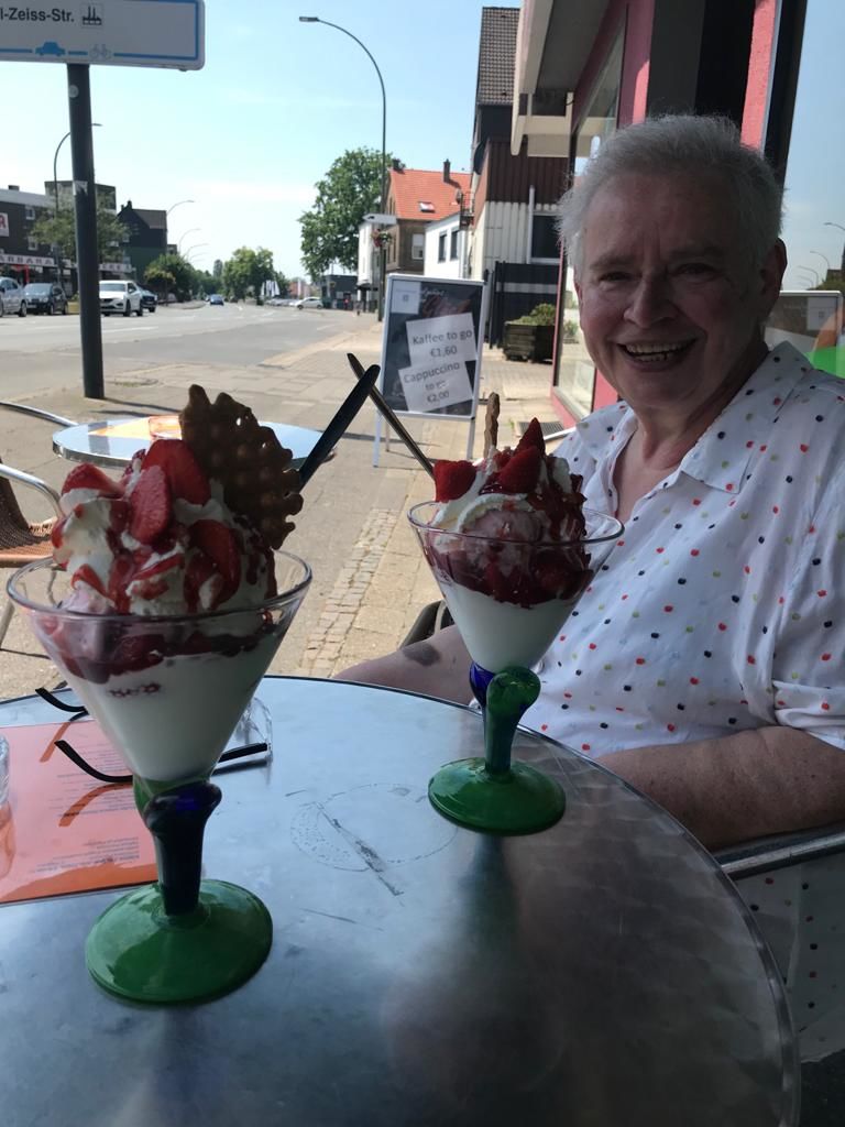 Customer photo review of Hochzeitsgeschenk - Dekoherz  "In schönen wie in schweren Stunden " aus edlem Stahl (personalisierbar)