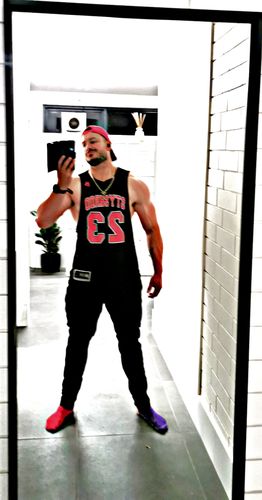 Customer photo review of BALLER- Sleeveless Muscle Tank top - Black/Red