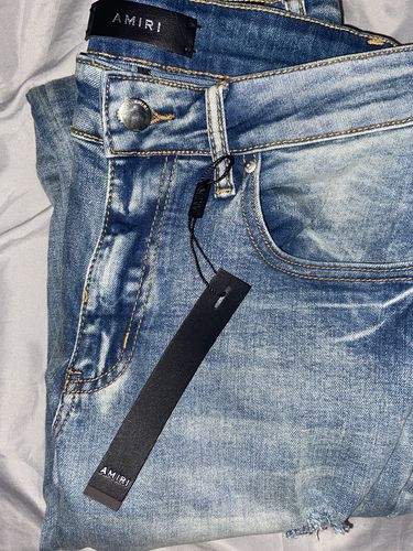 Customer photo review of AMIRI #679 Jeans