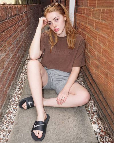 Customer photo review of Sepho Emboss S/S T-shirt-Coffee