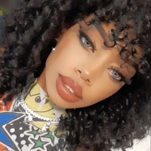 Customer photo review of Diamonds Glitter Grey Contact Lenses