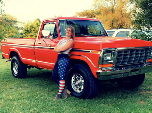 Customer photo review of Watercolor Liberty Leggings