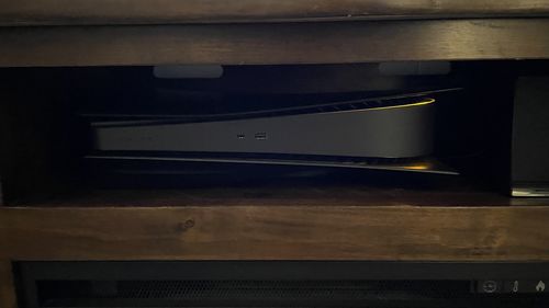 Customer photo review of PS5 Matte Black Middle Skin