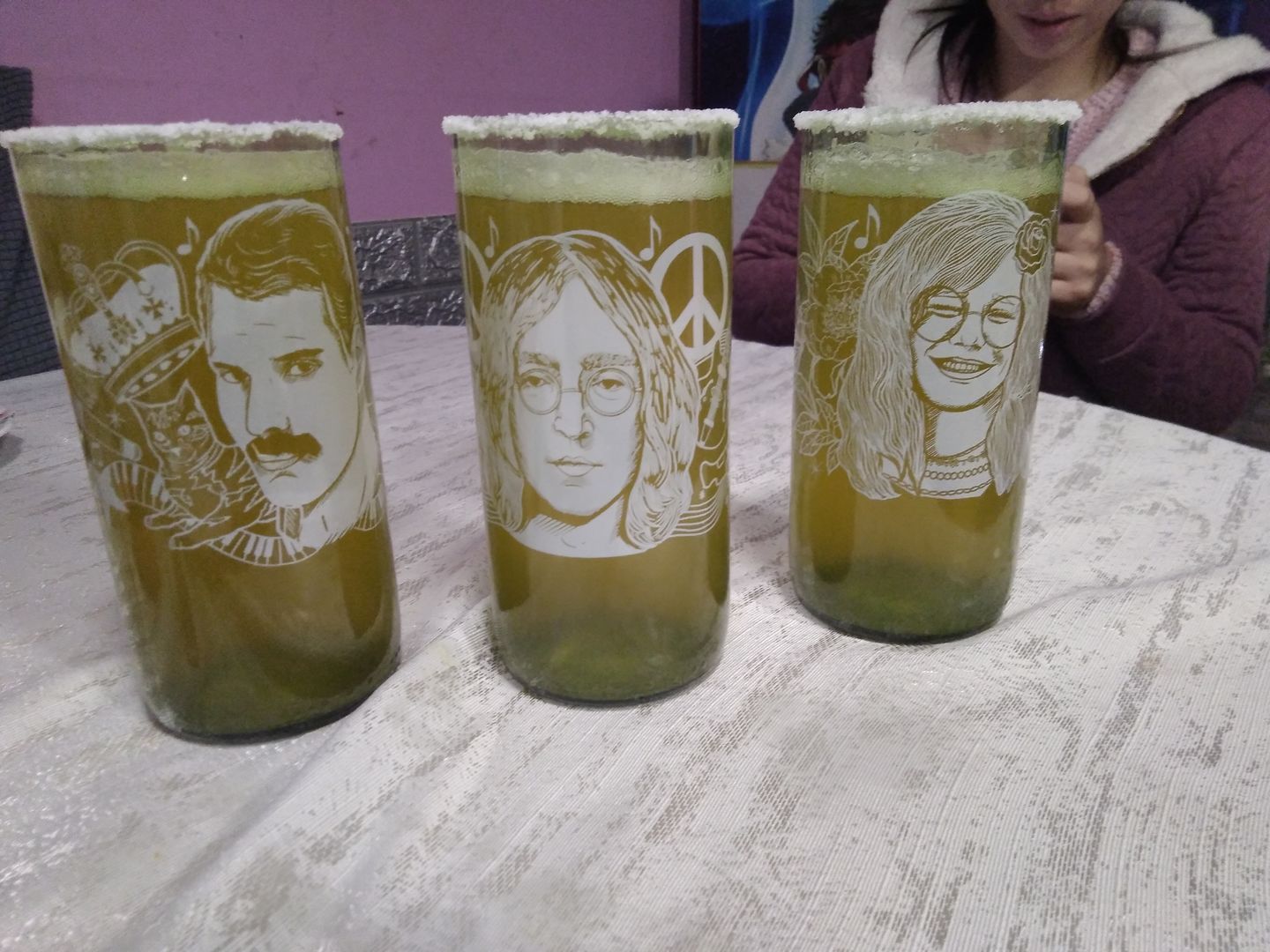 Customer photo review of Vasos Rockstar Juego de 6 Vasos