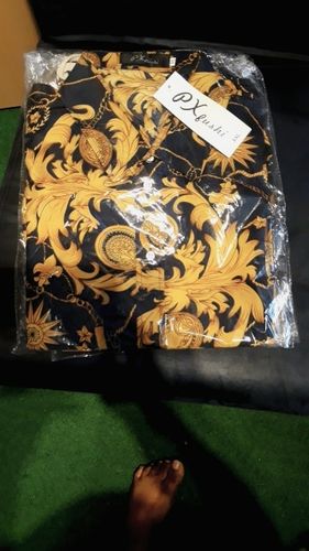 Customer photo review of 2021 Summer New Men's Printed Shirts Shorts 2 Piece