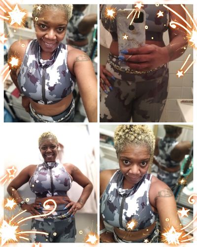 Customer photo review of Lana Camo Zipper High Waist