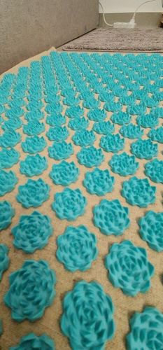 Customer photo review of Ensemble d'Acupression Fleurs de Lotus: Tapis, Coussin, et Sac