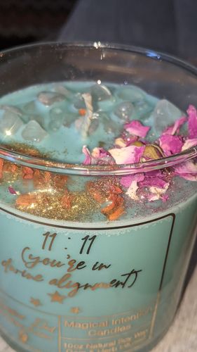Customer photo review of 11:11 Angel Number Manifestation Candle