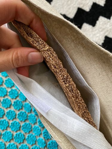 Customer photo review of Ensemble d'Acupression Fleurs de Lotus: Tapis, Coussin, et Sac