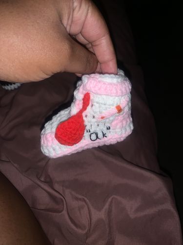 Customer photo review of Hand-Made Baby Off-W Pink