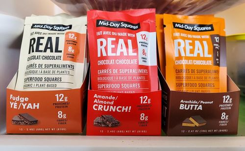 Customer photo review of Mid Day Squares - Tablettes de chocolat 70g