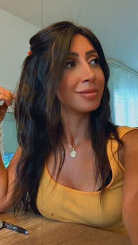 Customer photo review of Aaliyah