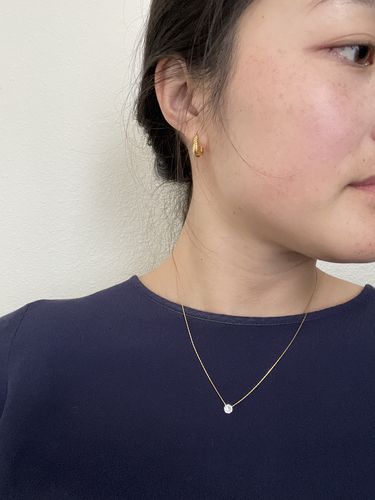 Customer photo review of Ligia Necklace