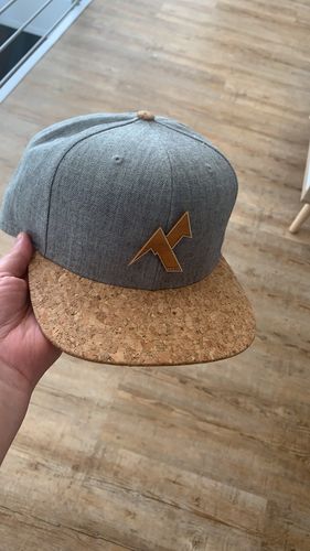 Customer photo review of Wirklichkeit Snapback Cap