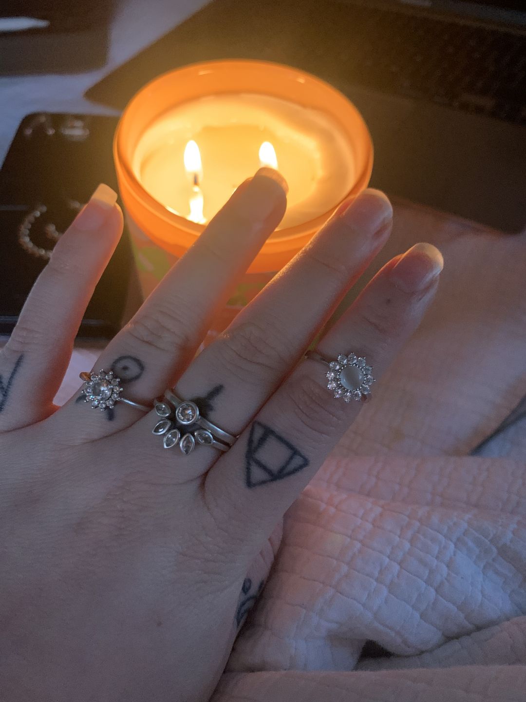 Customer photo review of Sweet Honeysuckle (Candle)