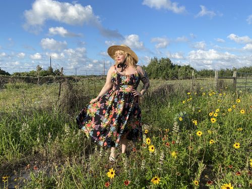 Customer photo review of Ingenue Dress in Black Vintage Floral Print - Vixen by Micheline Pitt