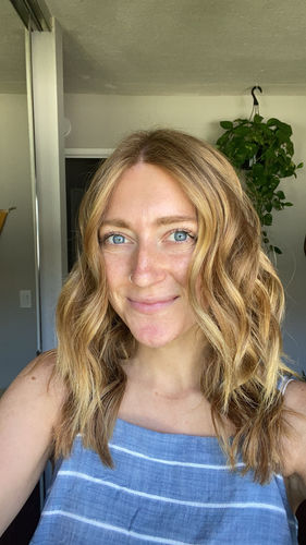 Customer photo review of Gradual Face Tan