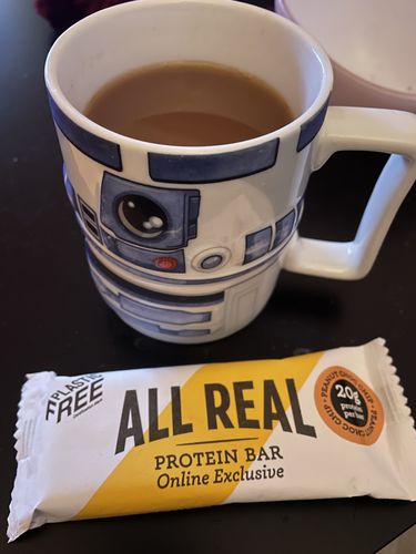 Customer photo review of Peanut Choc Chip Protein Bar